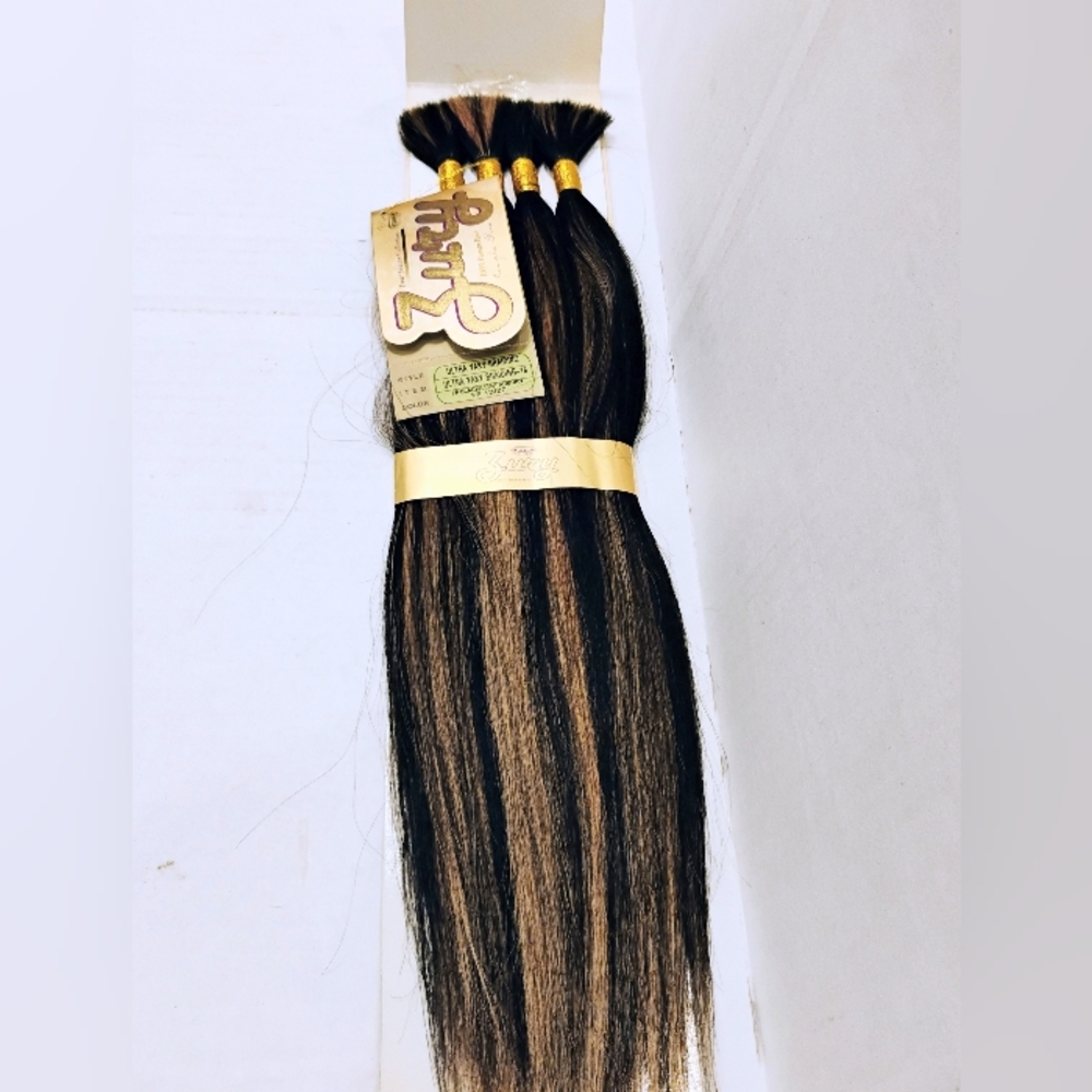 Zury Yaky 18 " Braiding Hair Extensions